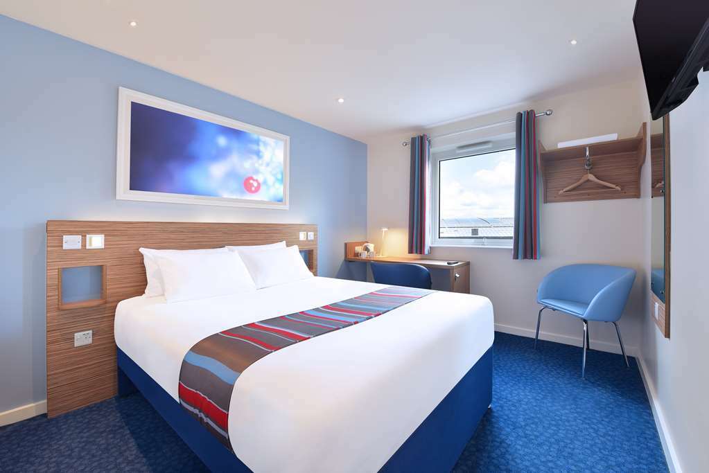 Travelodge London Ealing Habitación foto